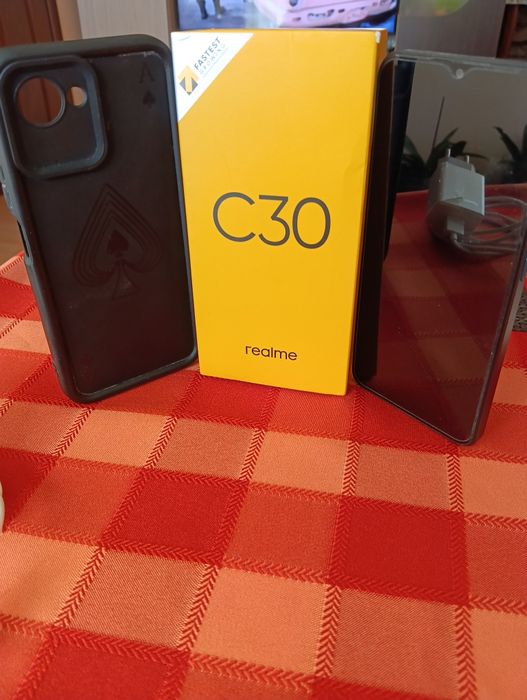 Продавам телефон Realmi C 30