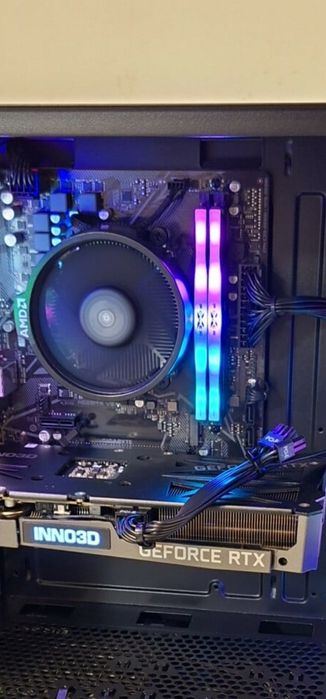 Memore RAM DDR4 Super X 3200 Mhz, 16 gb, RGB, CL 16