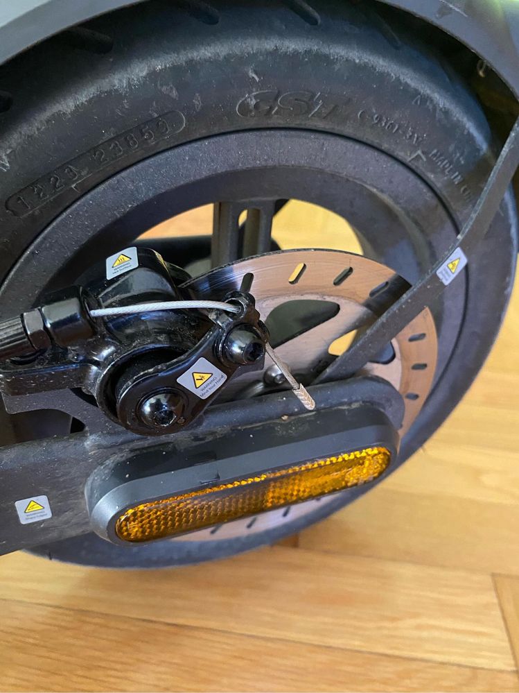 Електрическа тротинетка Xiaomi Electric Scooter 4
