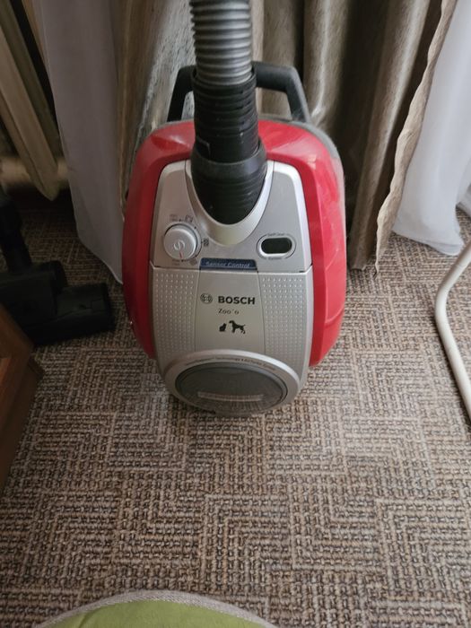 Продам пылесос Bosch