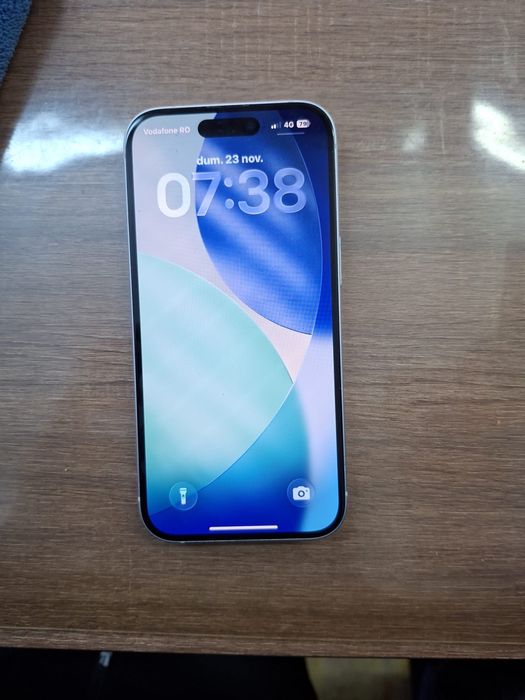Vamd iphone 15 in stare foarte buna