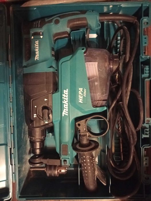 Перфоратор Makita Hr2652 с прахоулавящ накр.