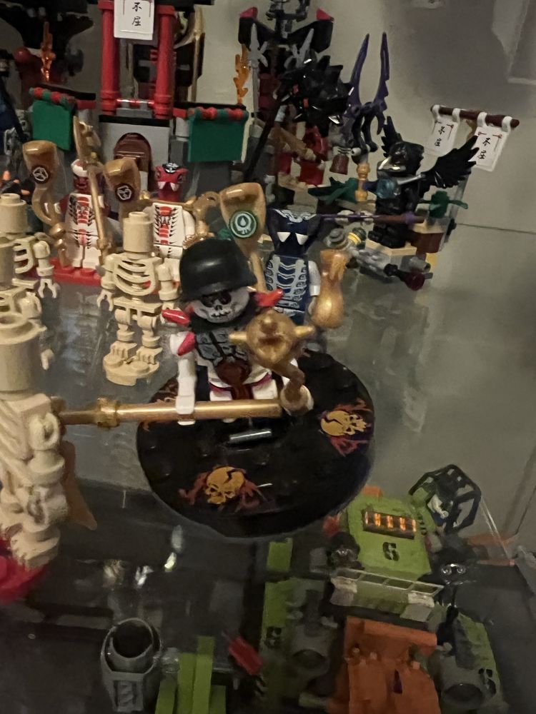 Lego Ninjago bulk ( фигурки + билд )