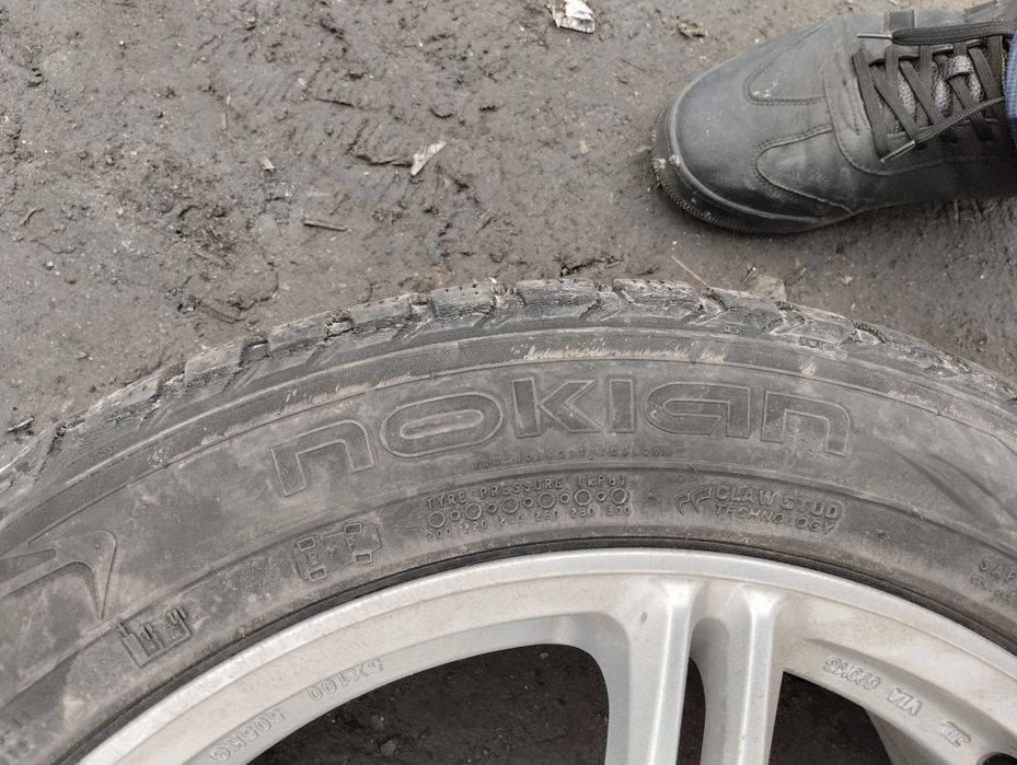Продам диски с зимней резиной на р18