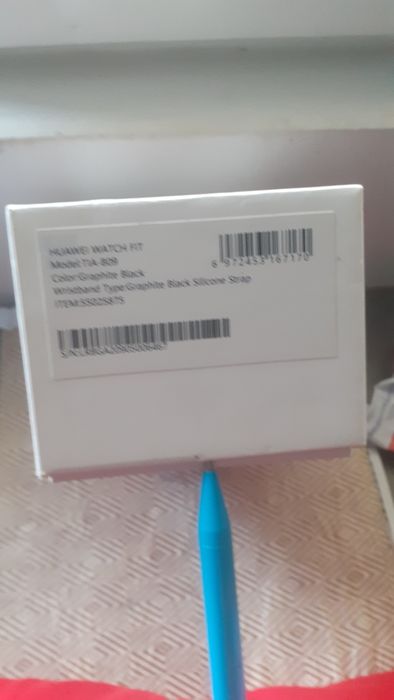 Ceas,nou.cu multe întrebuințări.