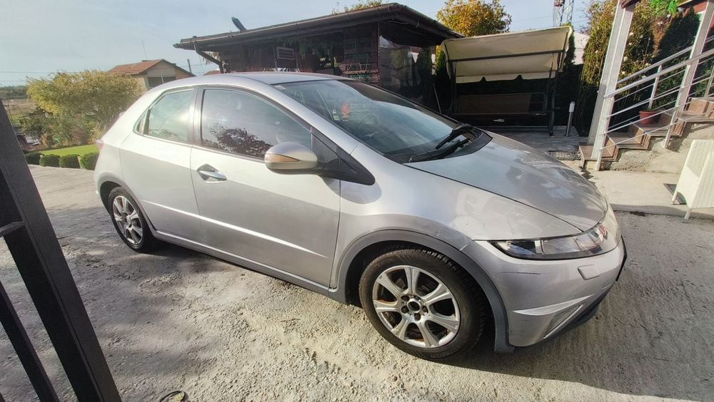 Honda civic 8gen 2.2diesel