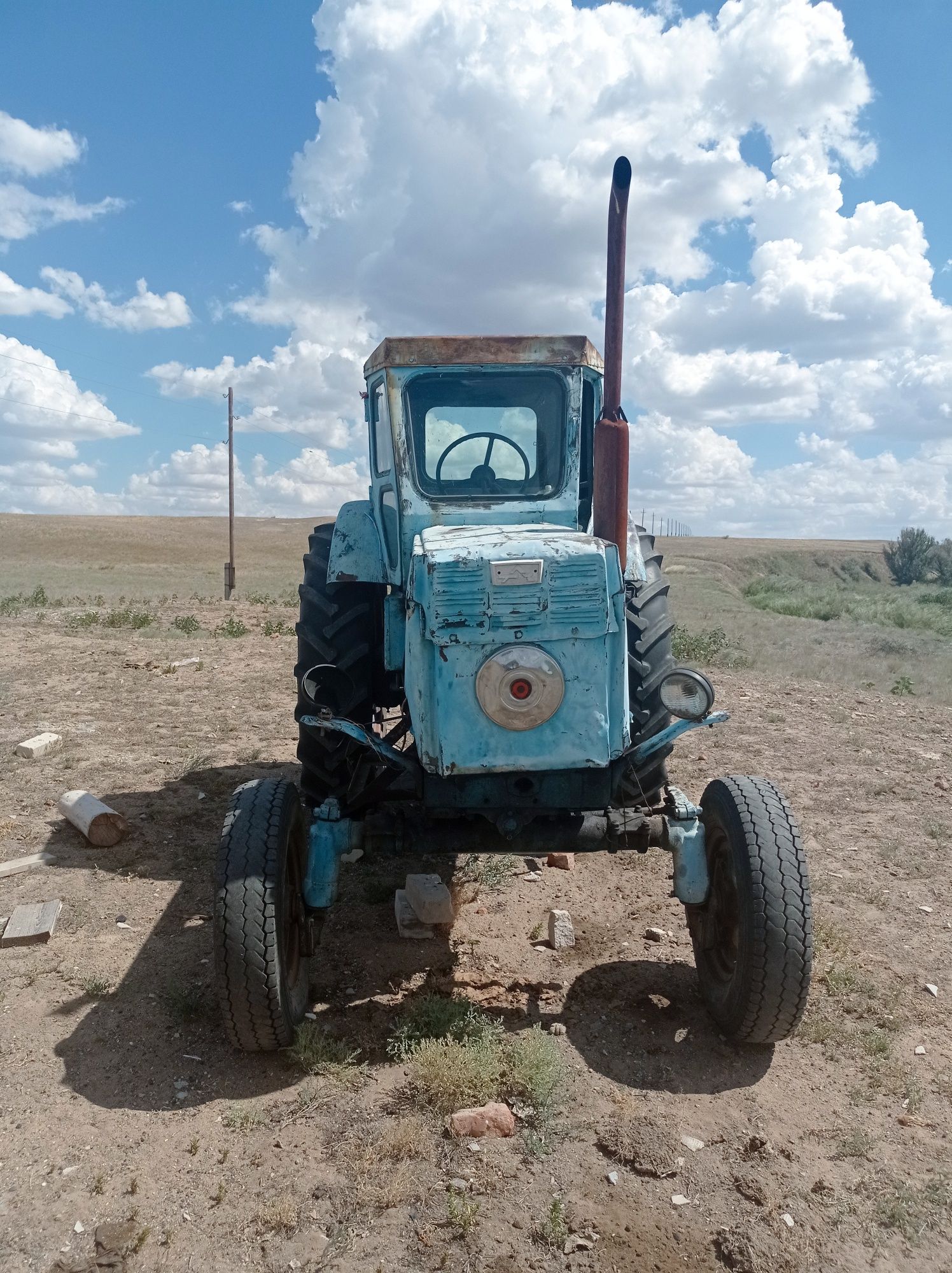 Трактор Т-40 сатылады