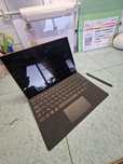 Microsoft Surface Pro 5