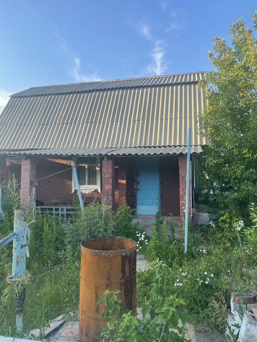 Продаётся дача за Понтонным мостом.