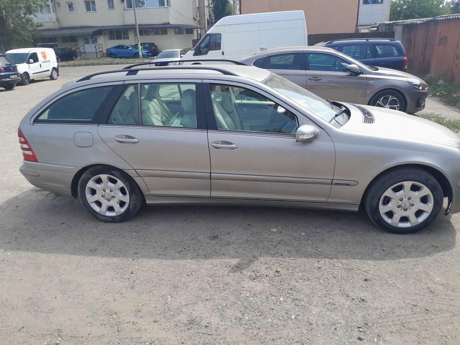 Mercedes c220 model combi elegance and fabricatie 2006