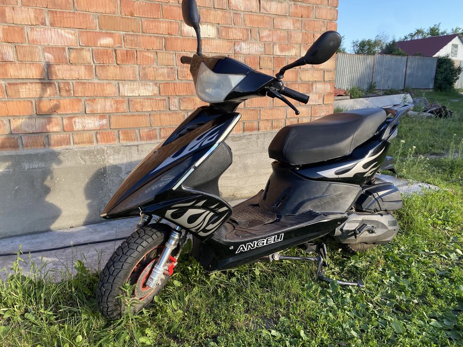 Продам мопед Angeli