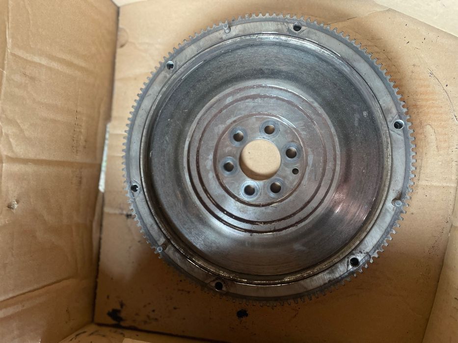 Твърд маховик VW Golf 6 2.0 TDI