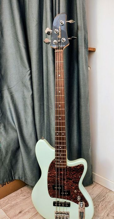 Ibanez talman chitara bass TMB100 impecabil