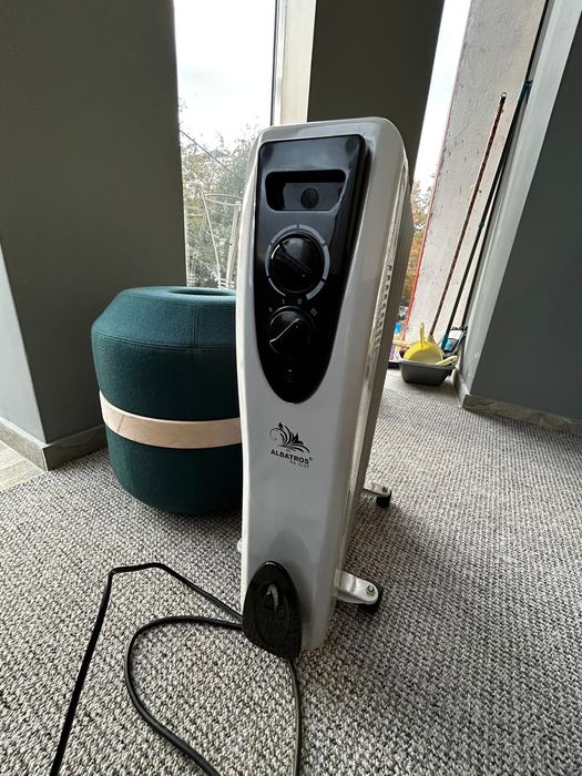 Calorifer electric Albatros, 11 elemenți.