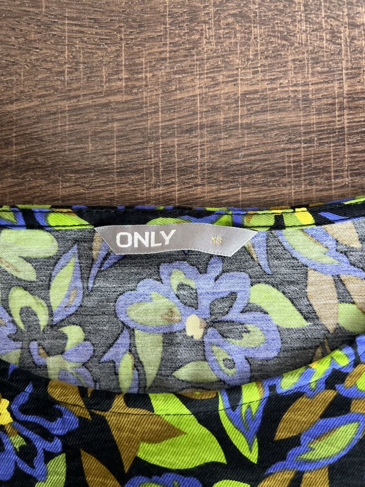 Свежа рокля ONLY