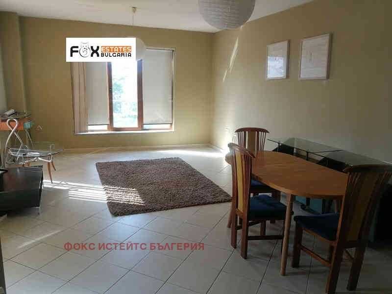 Продава се Тристаен апартамент в Пловдив, Център - 93 кв.м за 1612 €/кв.м - Снимка #2