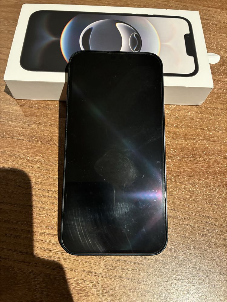 Iphone 13 перфектен без забележка
