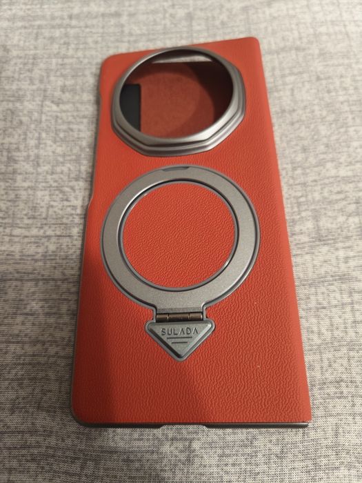 Продавам чисто нов калъф за Хонор меджик  V 5