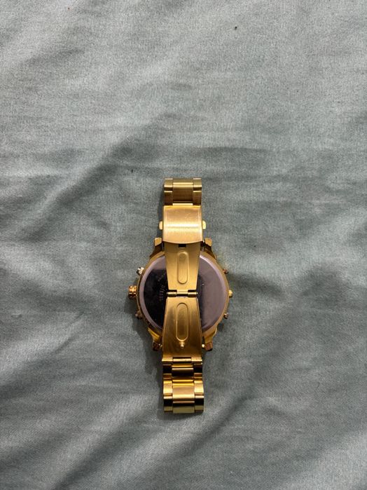 Ceas diesel only the brave auriu