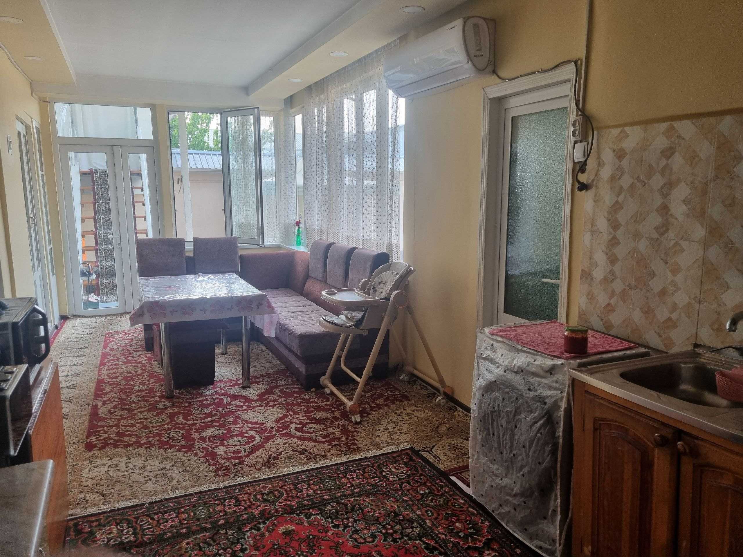 Продаётся участок фасад 15 метров, 3.7 сотки Юнусабад Шахристанская.ЮА