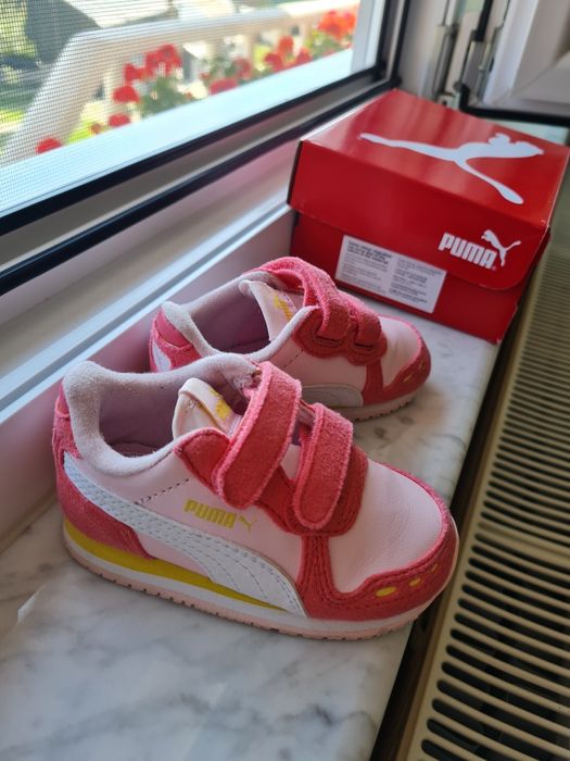 Adidași Puma mărime 20