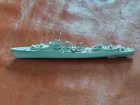 Модель боевого корабля