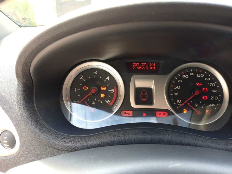 Renault Clio 1.5 dCi – 2006 – Full Option – 1.950 €