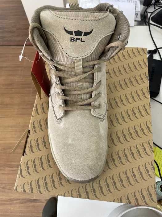 Ботинка сапоги для стройка из Корея/ Обувь