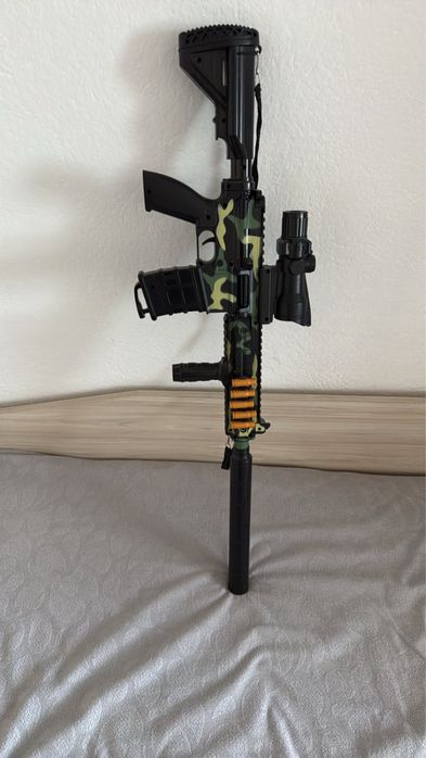 Детска пушка с патрони