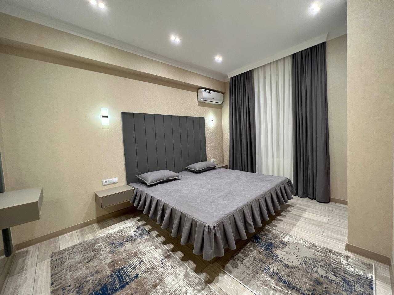 Продаётся 2-х комнатная квартира в ЖК Airport House ул Бобура