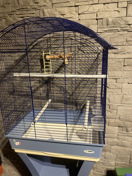 Cușca pentru papagali