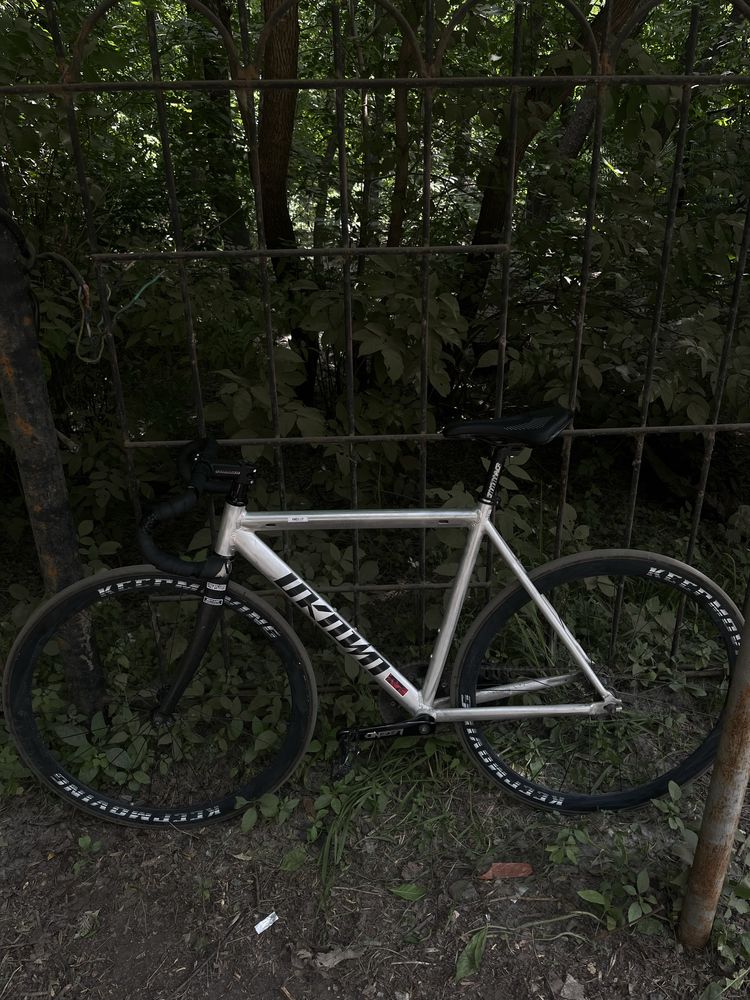 продаю fixed gear , фикс велосипед unknown