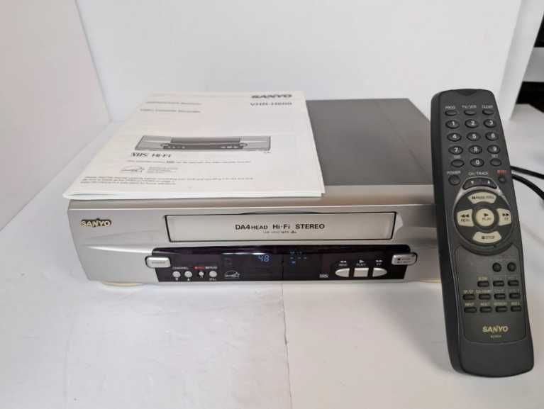 Video recorder  stereo VHS nou