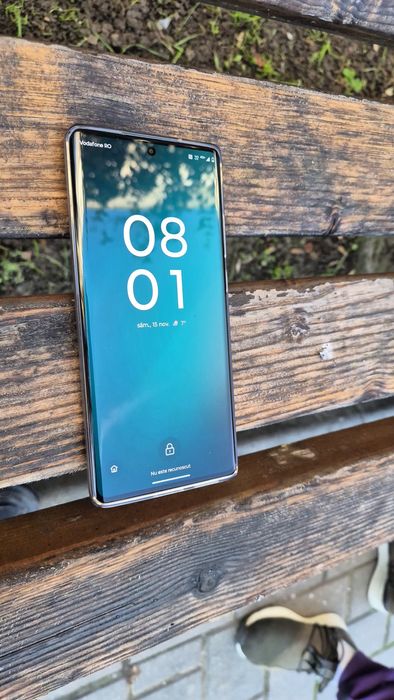 Motorola g85 5G 256 gb 8 gb Ram