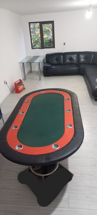Masa de poker de 10 persoane