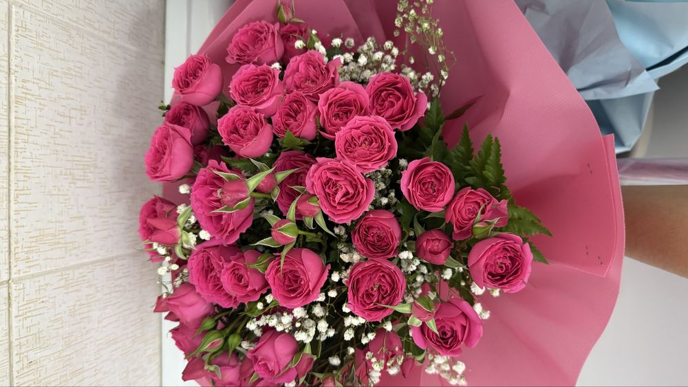 Куставые розы цветы