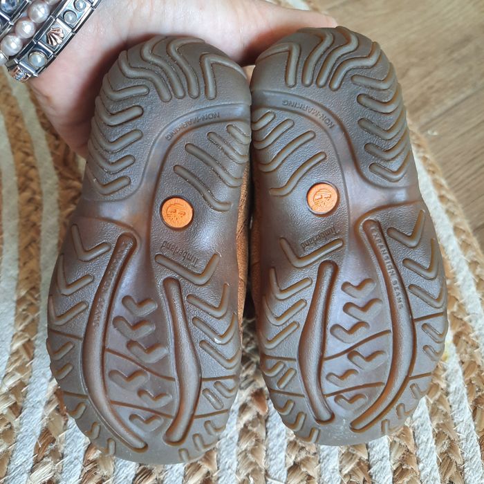 Бебешки боти и апрески 18/19 номер