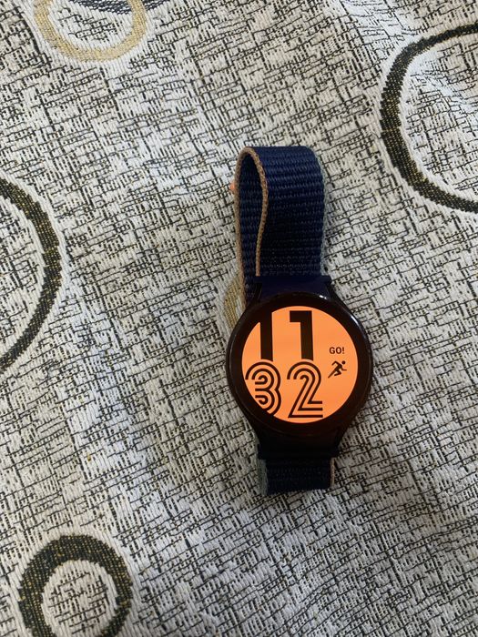 Samsung Galaxy Watch 4