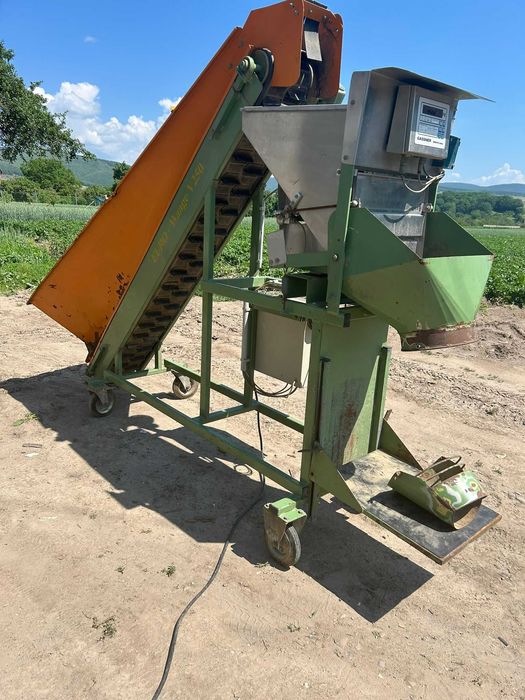 Masina ambalat cartofi,legume digital,Roti inguste r42 9,5 r28 8,3