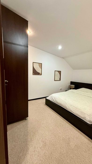 Inchiriez apartament
