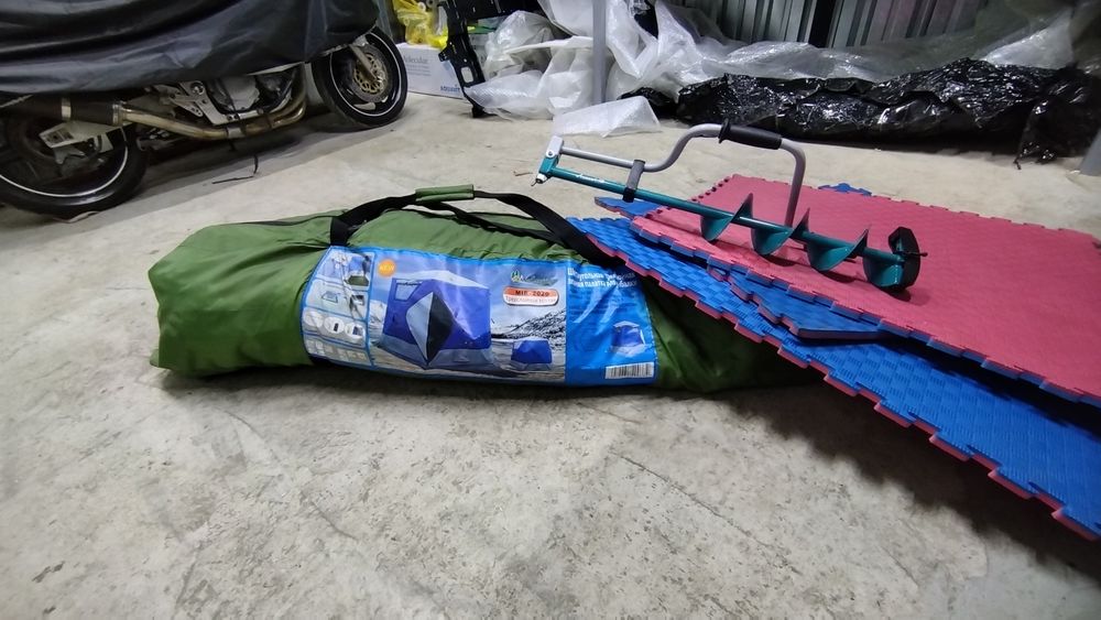 Палатка зимняя,ледобур,татами