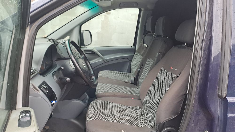 Vând Mercedes Benz Vito 115 CDI