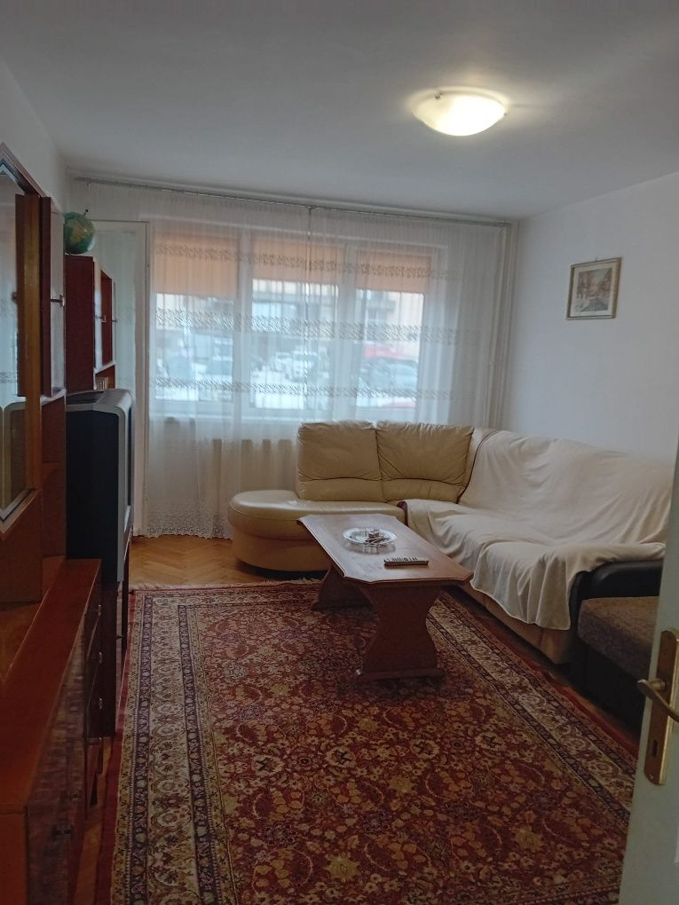 Închiriere apartament