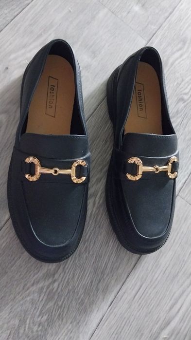 Лоферы.    3000т