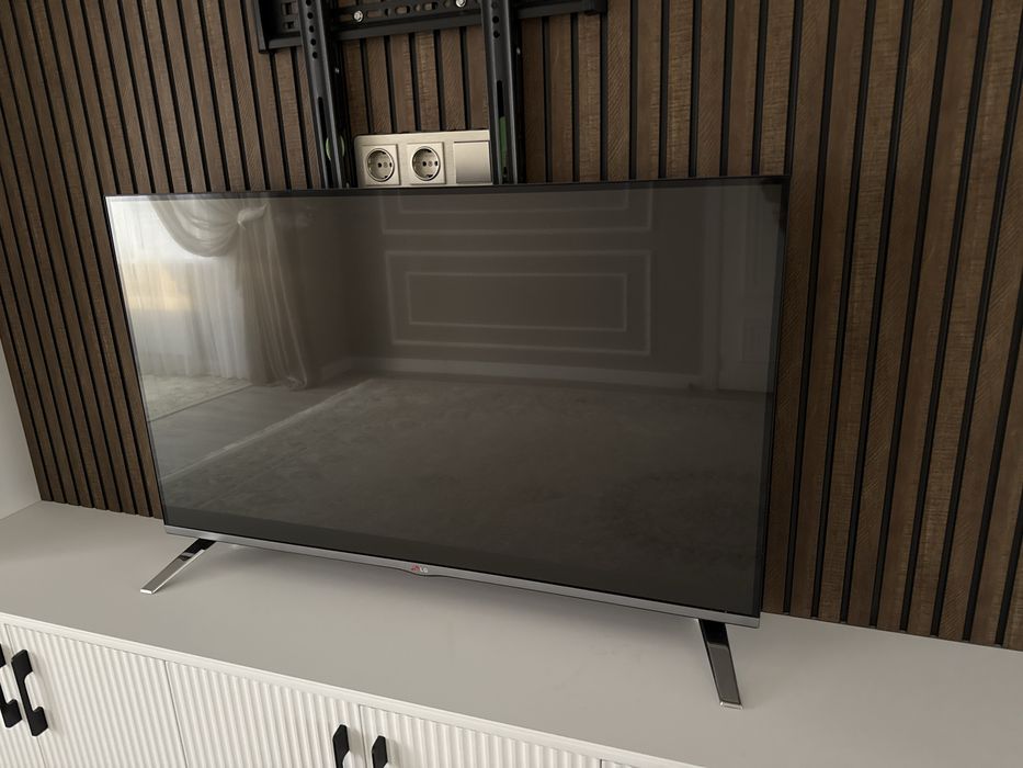 Телевизор LG, отличное состояние!