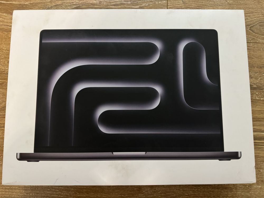 MacBook Pro 14  M4 Pro, 12CPU/16 GPU 24GB RAM, 512GB SSD