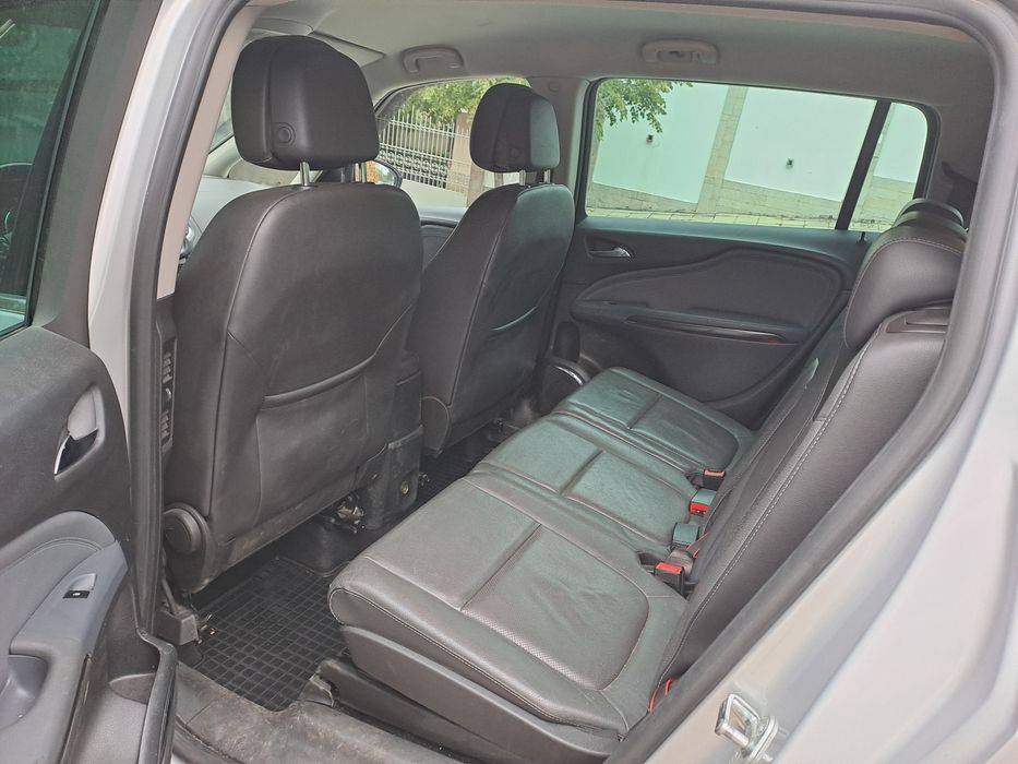Opel Zafira C 1.6 CNG