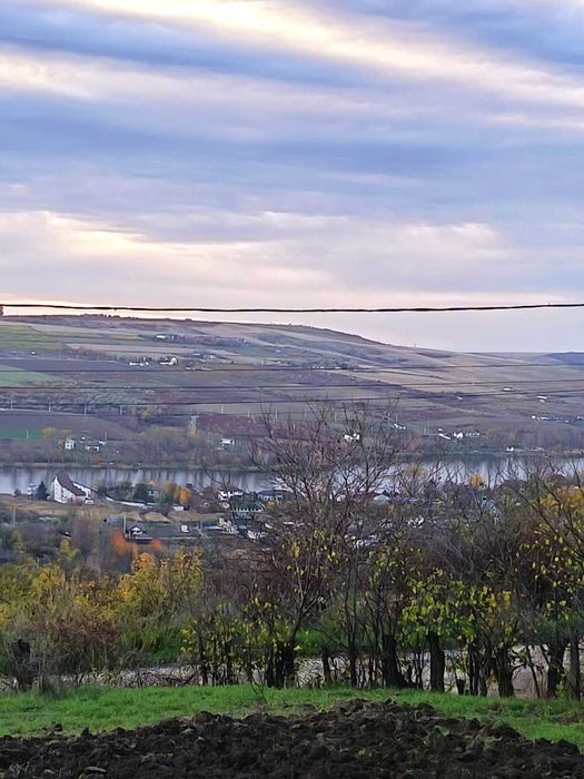 OCAZIE! Teren Intravilan 2000 mp, Aroneanu - Vedere Panoramică la Lac!
