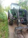 Tractor Fendt LSA 614 cu încărcător frontal.