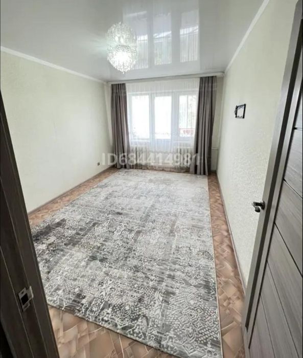 Сдам 2-х комнатную квартиру в центре